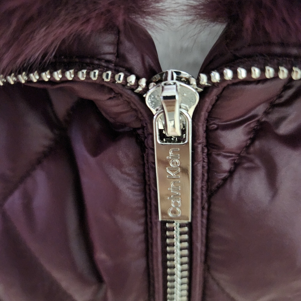 Calvin Klien puffer vest - Picture 5 of 8